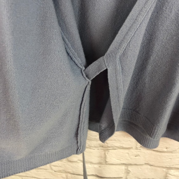 United Colours of Benetton Blue Sweater Medium - Picture 2 of 5